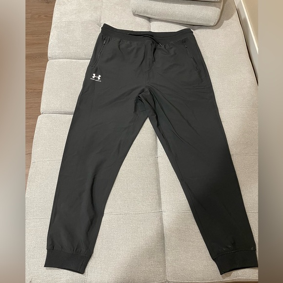 Under Armor joggers - Picture 1 of 4